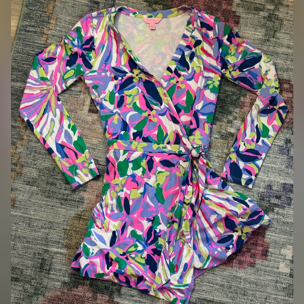 Y2K Lilly Pulitzer longsleeve Romper in blue and white wrap dress size S